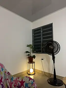 sophia goth online show from November 2025 12:43:01 AM