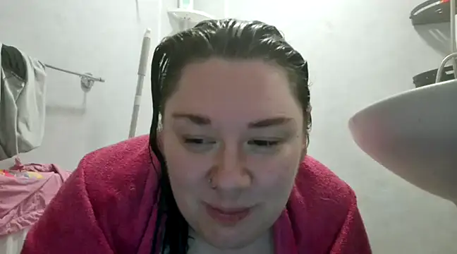 Bustycurves online show from March 2025 01:32:02 AM