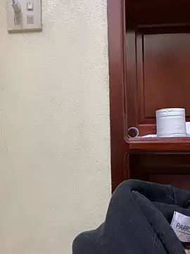 Snapshot of minmin2kk5 chatting on February 2025 03:26:01 PM minmin2kk5 online show from February 2025 03:26:01 PM