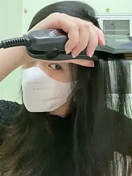 Snapshot of minmin2kk5 chatting on March 2025 12:32:01 AM minmin2kk5 online show from March 2025 12:32:01 AM