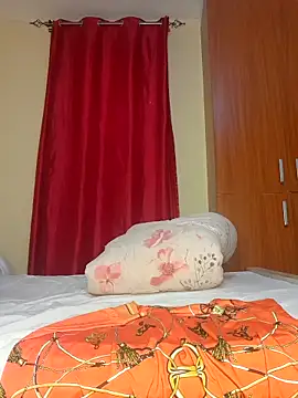 Freya 004 online show from November 2025 07:32:01 AM