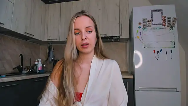 violet blue eyes online show from February 2025 01:21:02 PM