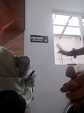 manu lara online show from October 2025 01:47:02 PM