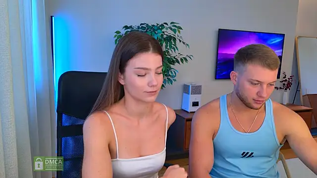 Snapshot of Jony_and_Jessica chatting on July 2026 06:43:02 AM Jony and Jessica online show from July 2026 06:43:02 AM
