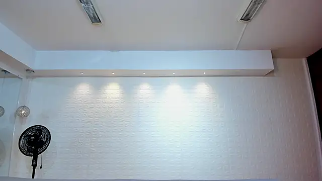 violet scott online show from January 2026 10:42:01 AM