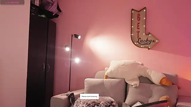 srtaliz online show from November 2025 04:19:01 PM