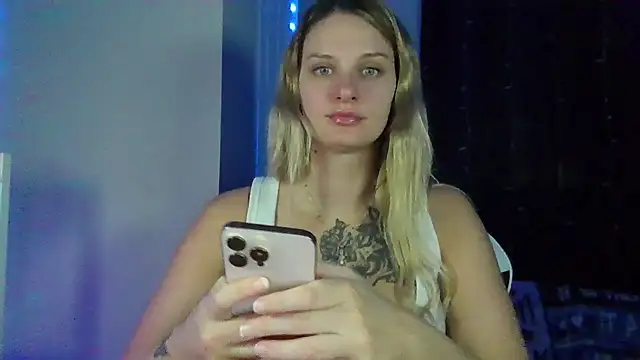 Snapshot of BonnieBazz chatting on July 2026 01:59:01 PM BonnieBazz online show from July 2026 01:59:01 PM