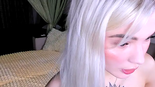 Sweeet Barbie online show from November 2025 03:33:01 PM