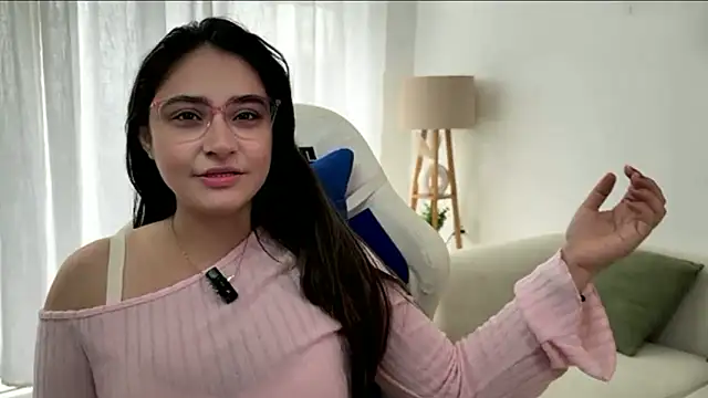 demieliss online show from June 2026 06:49:02 AM