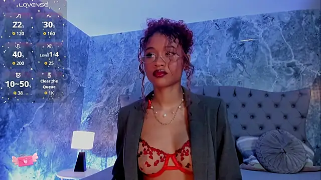 Aprillbrunette online show from October 2025 02:26:02 AM