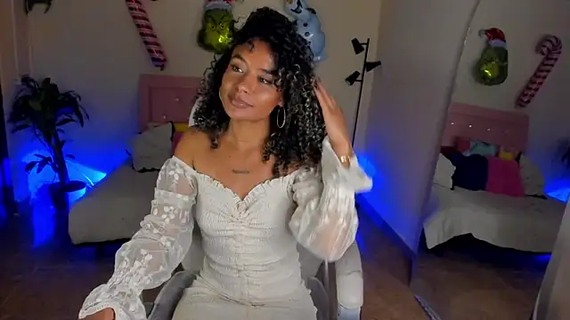 Snapshot of keyla_roberts777 chatting on December 2024 07:22:01 PM keyla roberts777 online show from December 2024 07:22:01 PM