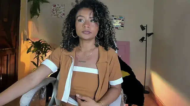 Snapshot of keyla_roberts777 chatting on January 2025 07:51:02 PM keyla roberts777 online show from January 2025 07:51:02 PM