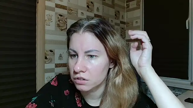 Snapshot of TherestlessKitty chatting on May 2026 10:15:02 PM TherestlessKitty online show from May 2026 10:15:02 PM