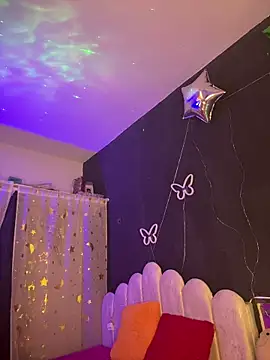 AlisonHoot69 online show from December 2025 12:53:01 AM