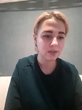 Gussie Bridie online show from December 2024 01:27:02 PM