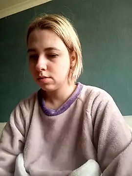 Gussie Bridie online show from February 2025 08:02:02 AM