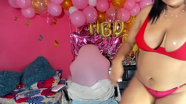 ivy roosx online show from April 2026 01:41:02 AM