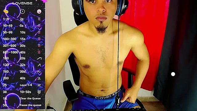 Snapshot of Ares_ttoter chatting on December 2024 06:49:02 PM Ares ttoter online show from December 2024 06:49:02 PM