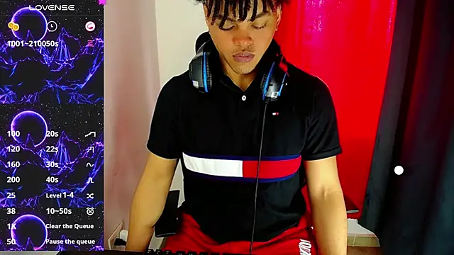 Snapshot of Ares_ttoter chatting on December 2024 03:11:02 PM Ares ttoter online show from December 2024 03:11:02 PM