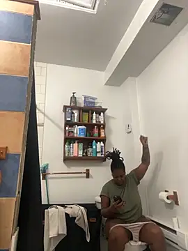 Goddess Nafeesha online show from November 2025 05:46:02 PM