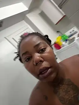 Goddess Nafeesha online show from December 2025 05:42:02 PM