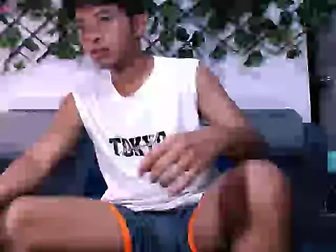 RyansweetHot online show from November 2025 09:28:01 PM