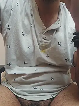 Hornie small Dick01 online show from January 2026 06:44:02 PM