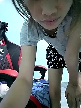 Lonalysexy online show from March 2026 08:32:02 AM