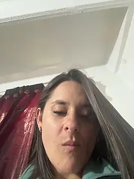 Alice milf  online show from April 2026 05:22:02 PM