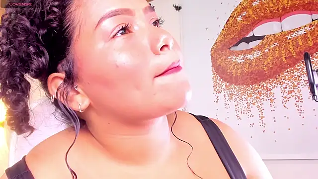 loly marce online show from February 2025 08:21:01 PM