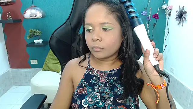 Snapshot of Melikasweetz chatting on March 2025 05:27:02 PM Melikasweetz online show from March 2025 05:27:02 PM