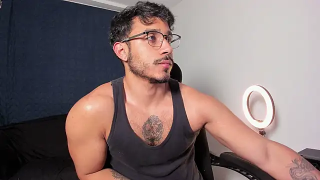 JayMarcos  online show from December 2025 07:47:01 AM