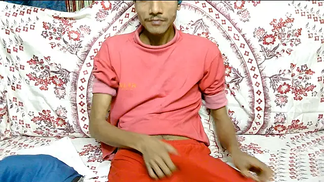 Snapshot of Alex_Suman25 chatting on February 2025 04:29:01 PM Alex Suman25 online show from February 2025 04:29:01 PM