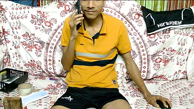 Snapshot of Alex_Suman25 chatting on February 2025 09:47:02 AM Alex Suman25 online show from February 2025 09:47:02 AM