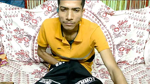 Snapshot of Alex_Suman25 chatting on February 2025 02:58:01 PM Alex Suman25 online show from February 2025 02:58:01 PM