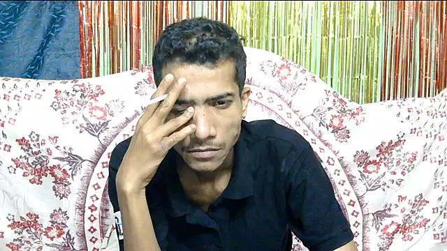 Snapshot of Alex_Suman25 chatting on February 2025 09:58:01 PM Alex Suman25 online show from February 2025 09:58:01 PM