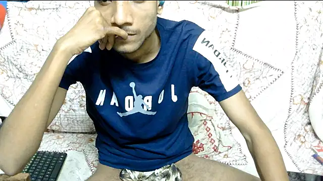 Snapshot of Alex_Suman25 chatting on February 2025 08:59:01 PM Alex Suman25 online show from February 2025 08:59:01 PM