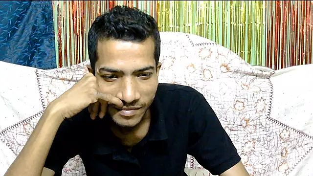 Snapshot of Alex_Suman25 chatting on February 2025 10:11:02 AM Alex Suman25 online show from February 2025 10:11:02 AM