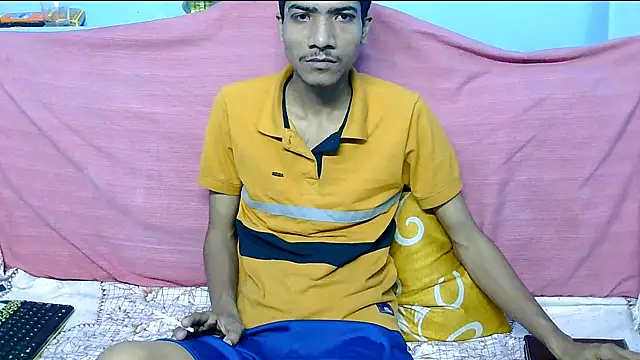 Snapshot of Alex_Suman25 chatting on March 2025 04:58:02 AM Alex Suman25 online show from March 2025 04:58:02 AM