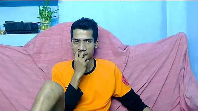 Snapshot of Alex_Suman25 chatting on March 2025 06:54:01 PM Alex Suman25 online show from March 2025 06:54:01 PM