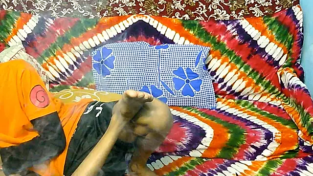 Snapshot of Alex_Suman25 chatting on March 2025 01:17:02 PM Alex Suman25 online show from March 2025 01:17:02 PM