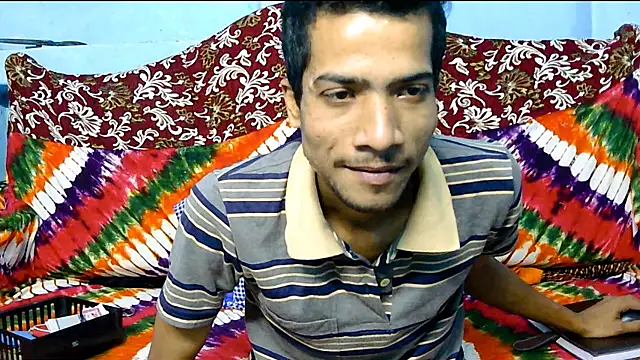 Snapshot of Alex_Suman25 chatting on March 2025 06:26:02 PM Alex Suman25 online show from March 2025 06:26:02 PM