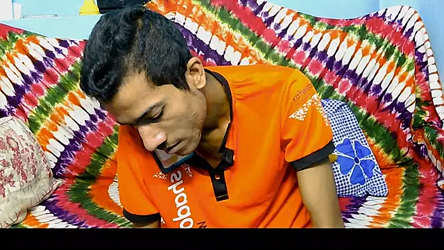 Snapshot of Alex_Suman25 chatting on March 2025 06:27:01 AM Alex Suman25 online show from March 2025 06:27:01 AM