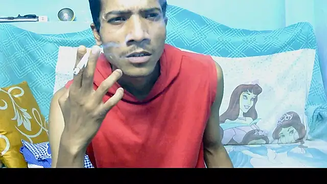 Snapshot of Alex_Suman25 chatting on March 2025 12:25:01 PM Alex Suman25 online show from March 2025 12:25:01 PM