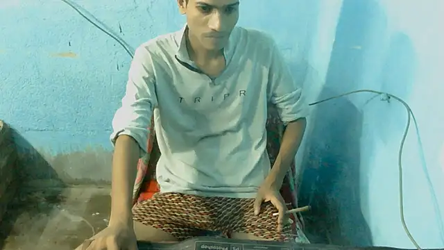 Snapshot of Alex_Suman25 chatting on September 2025 05:07:01 PM Alex Suman25 online show from September 2025 05:07:01 PM