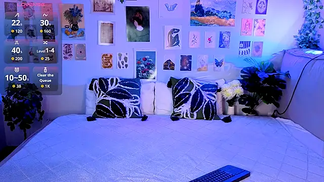 MiaBecky online show from April 2026 05:43:02 AM