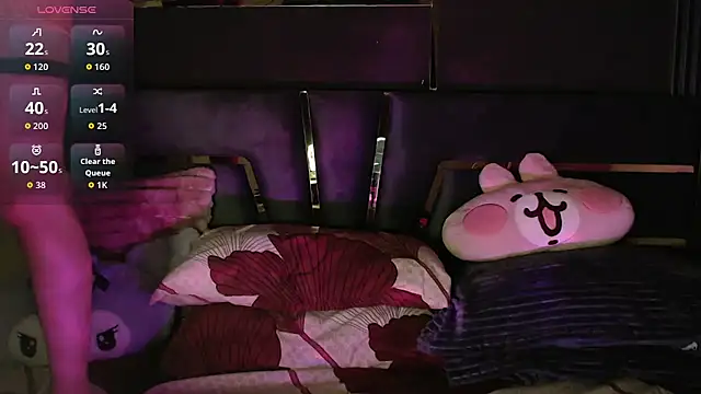 riya1206 online show from November 2025 06:43:02 PM