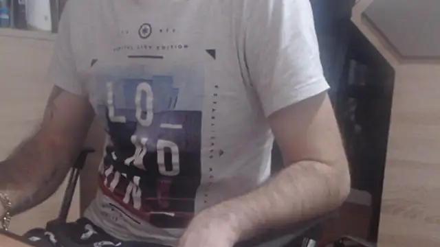 uncutguy01 online show from December 2024 06:44:01 AM