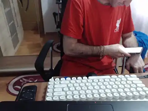 uncutguy01 online show from March 2025 08:04:01 AM