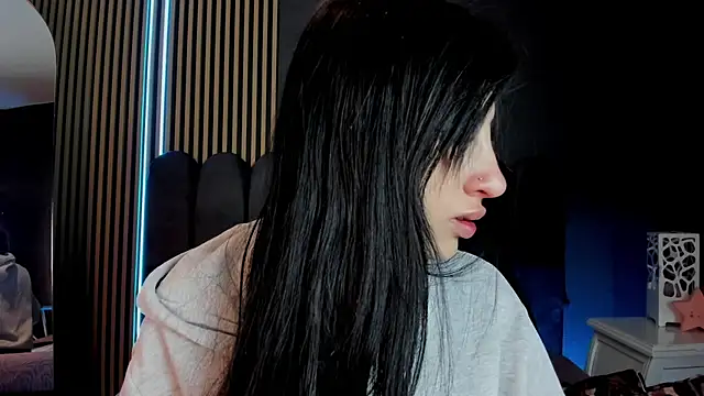 Nicolette ks  online show from June 2026 05:07:01 AM